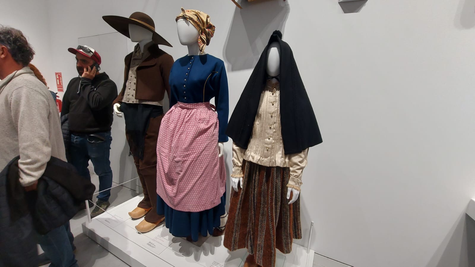 24ca8dfa-c54e-4163-bf91-8cd37bb0fb08