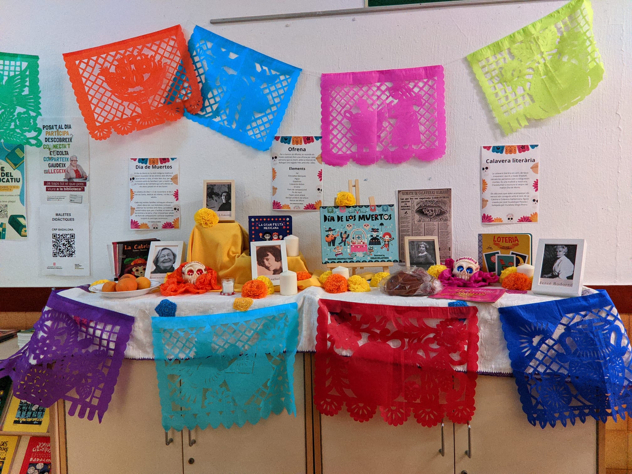 Ofrena escriptores i il·lustradores