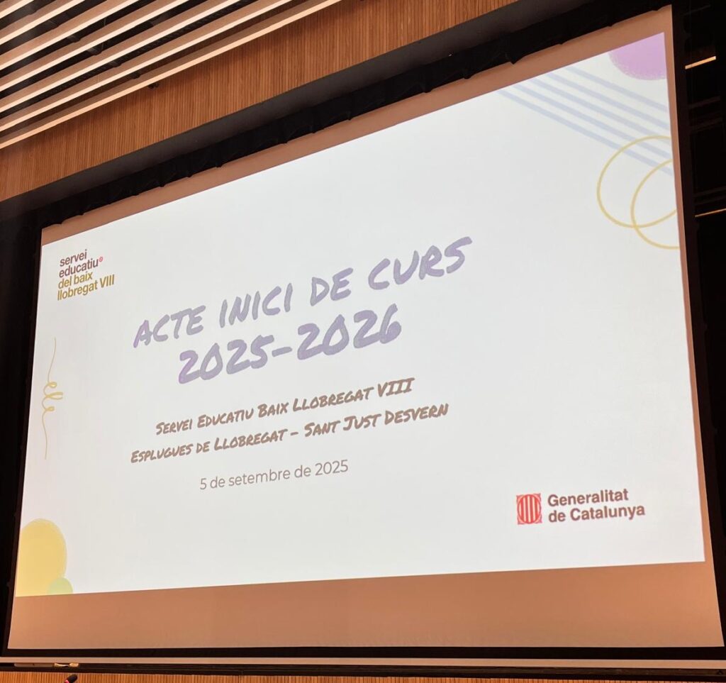 Portada de l'acte Inici de Curs