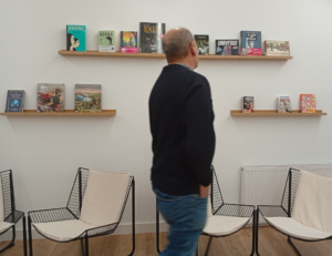 Àrea de lectura relaxada 