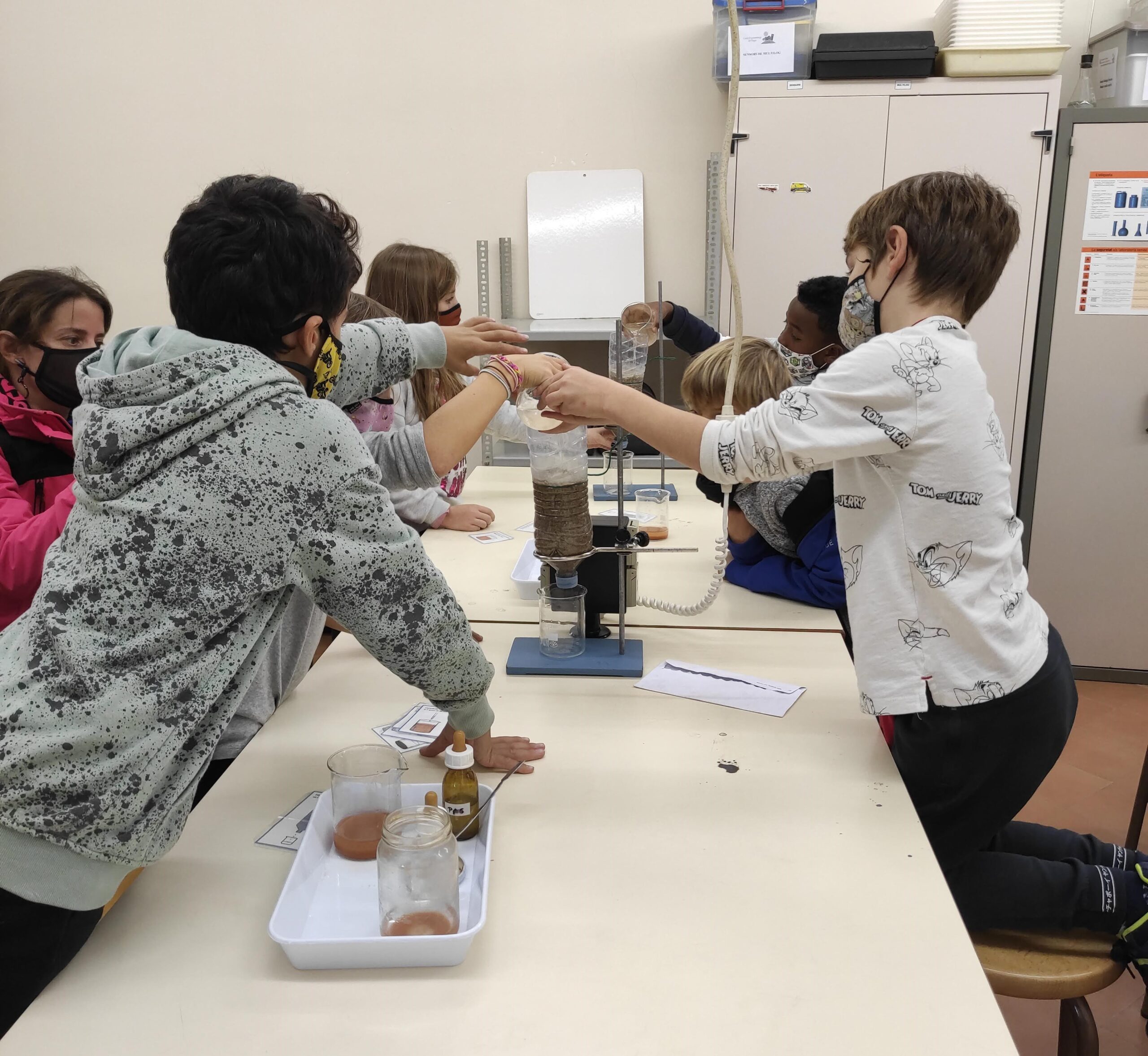 Fent servir el filtre de sorra