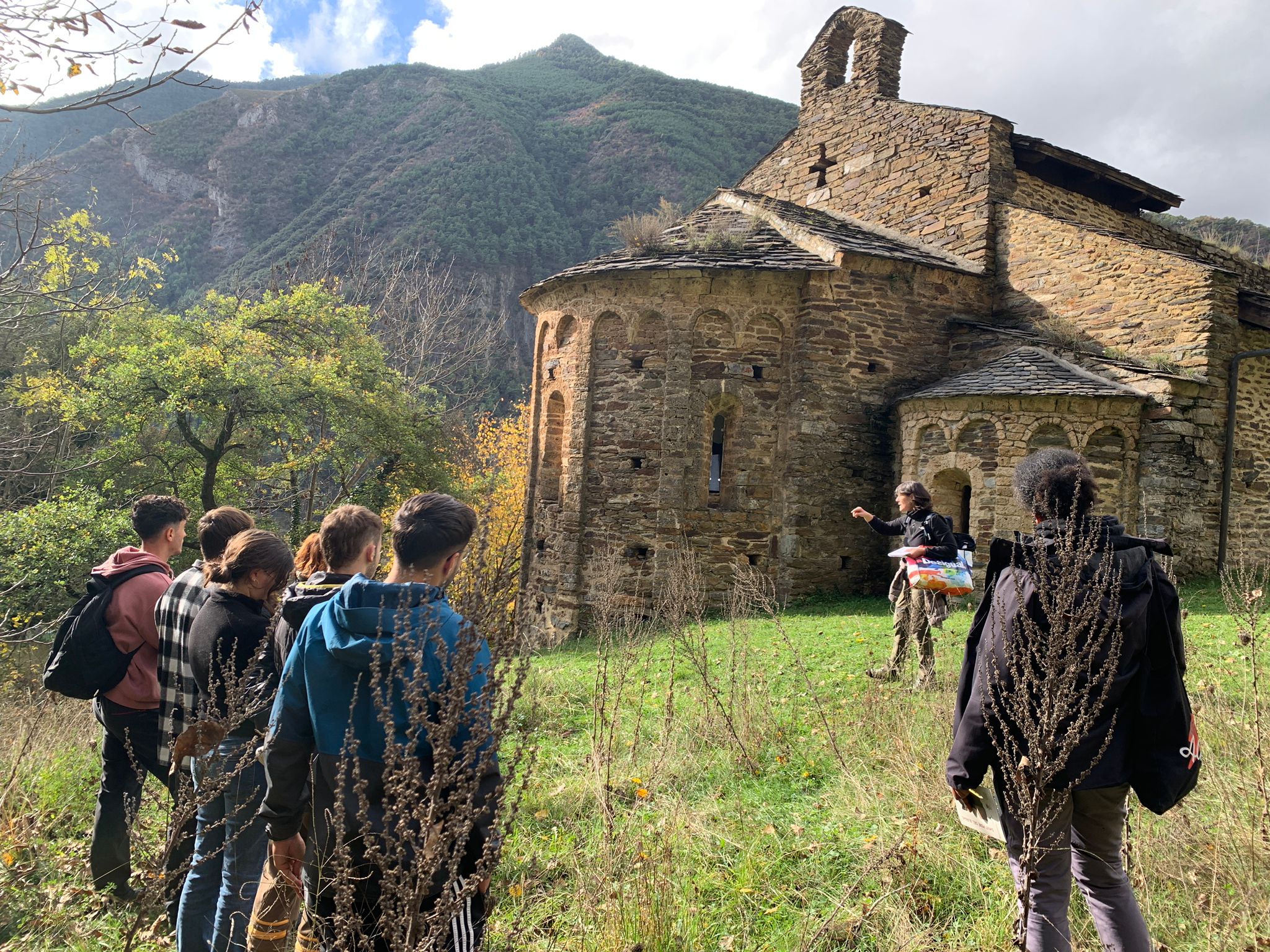 WhatsApp Image 2024-11-11 at 13.48.23 (3)