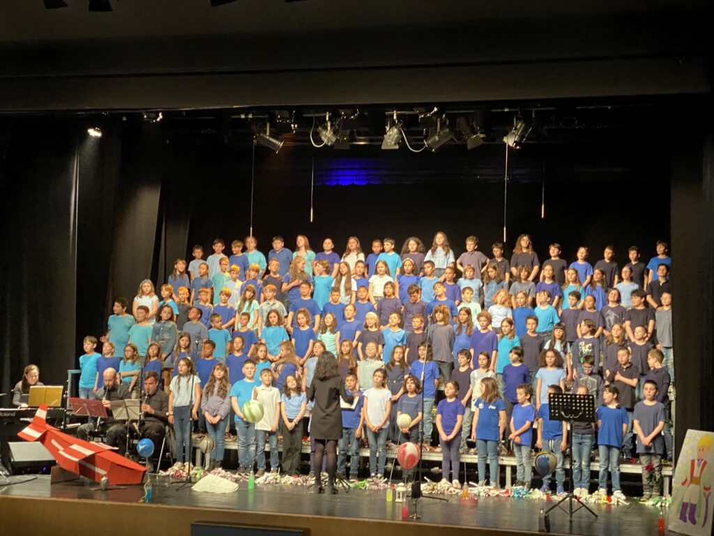 XII Cantem Castellar